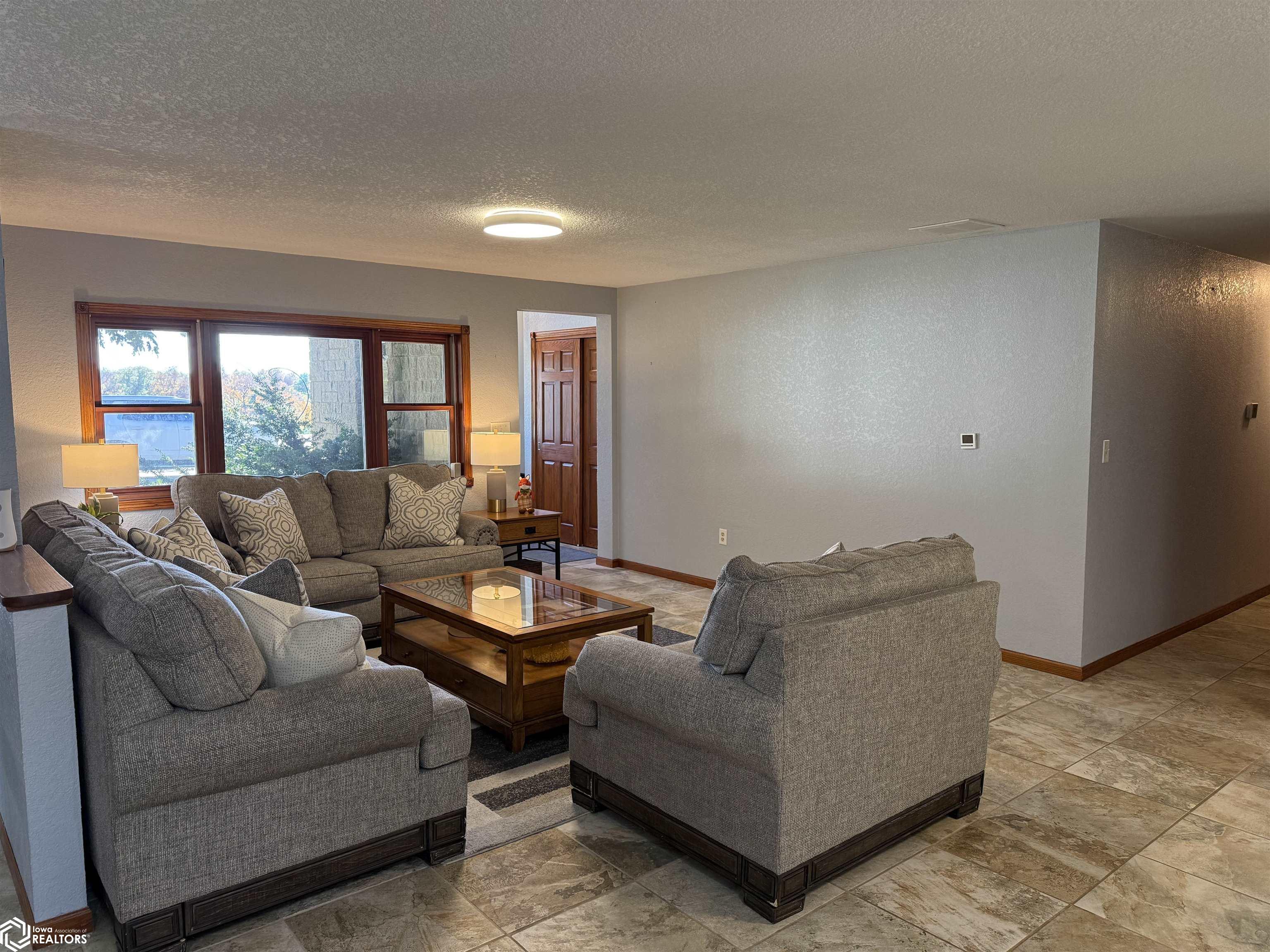 19217 County Highway D20