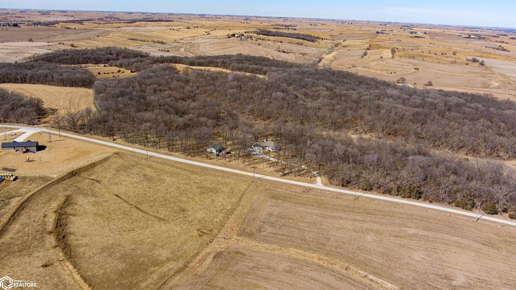 Photo of 53034 Elmtree Road, Griswold, IA 51535 (MLS # 6336239)