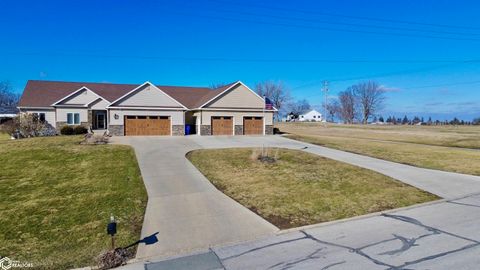 506 E Russell Street Jefferson IA 50129