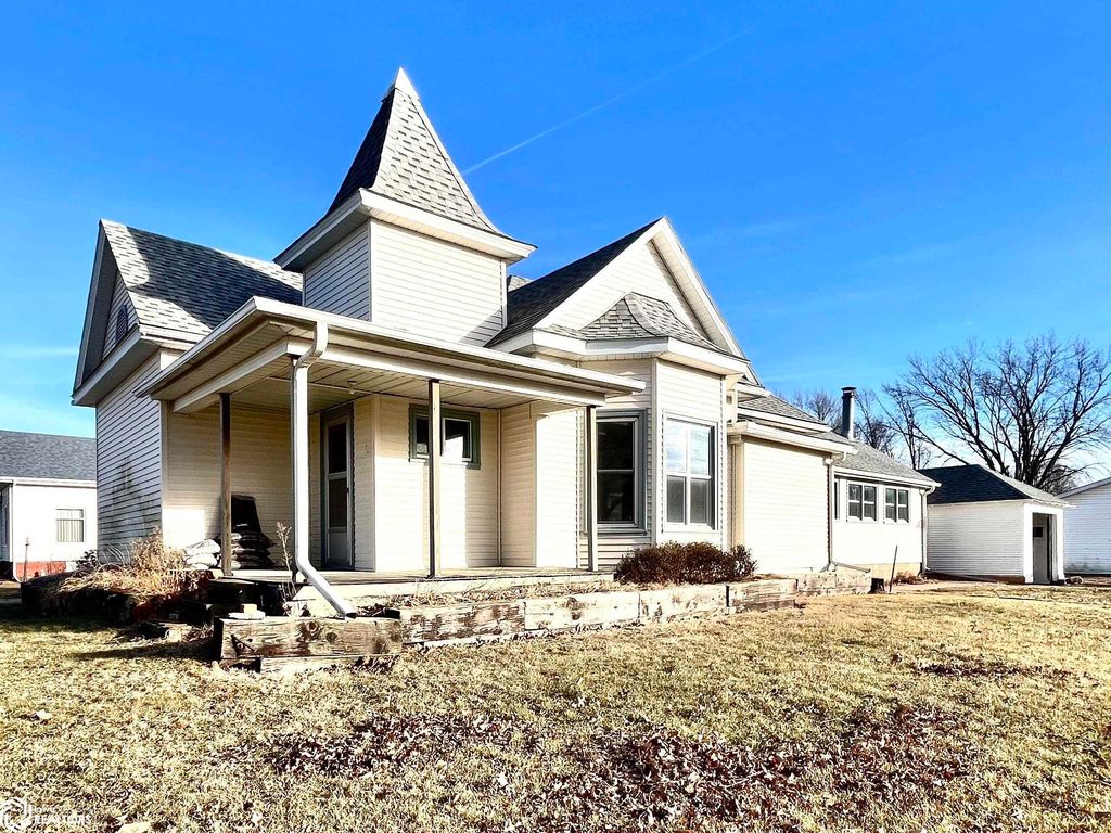 Photo of 100 Elm Street, Elliott, IA 51532 (MLS # 6335434)