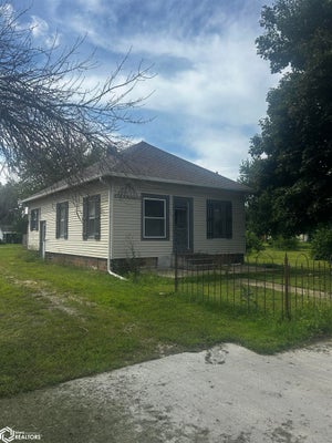 101 NW 7TH ST, POCAHONTAS, IA 50574 - Image 56ee4e1e9737fb0a9be5b3dbeac45398/3142156741