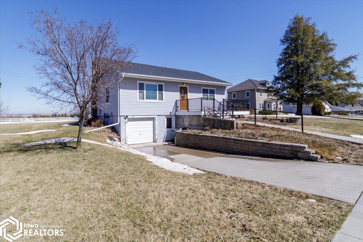 404 W Des Moines Street