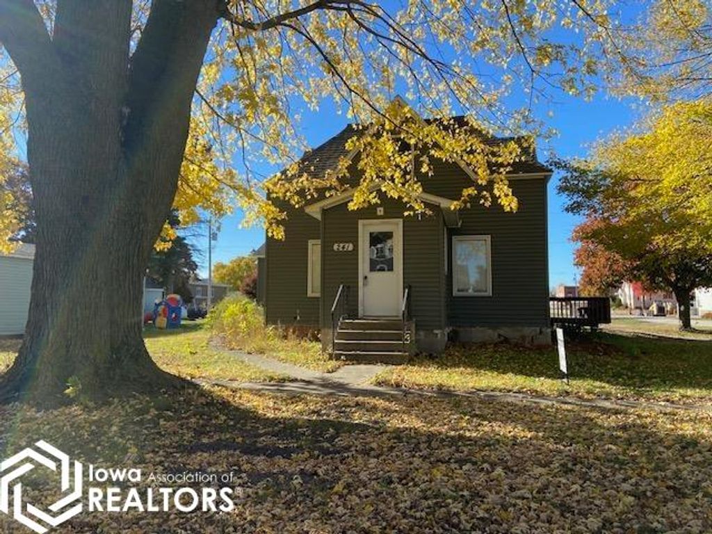 Photo of 241 Howard Avenue, Woden, IA 50484 (MLS # 6333487)