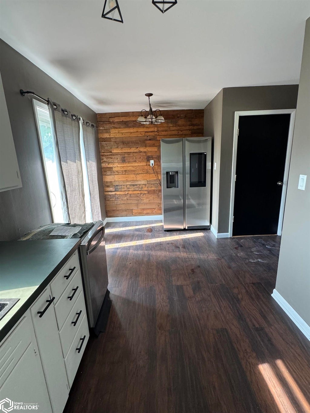 Photo of 818 16th Street, Eldora, IA 50627 (MLS # 6341575)
