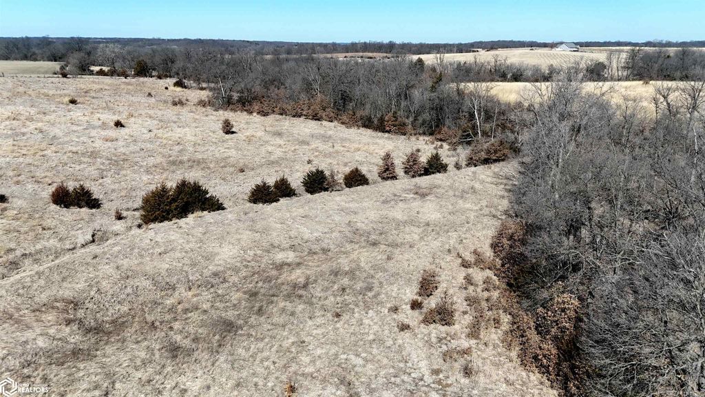 Photo of 275th Street, Mount Pleasant, IA 52641 (MLS # 6336354)