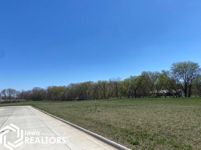 Photo 1 of 1 — 4th St NE, Britt, IA 50423