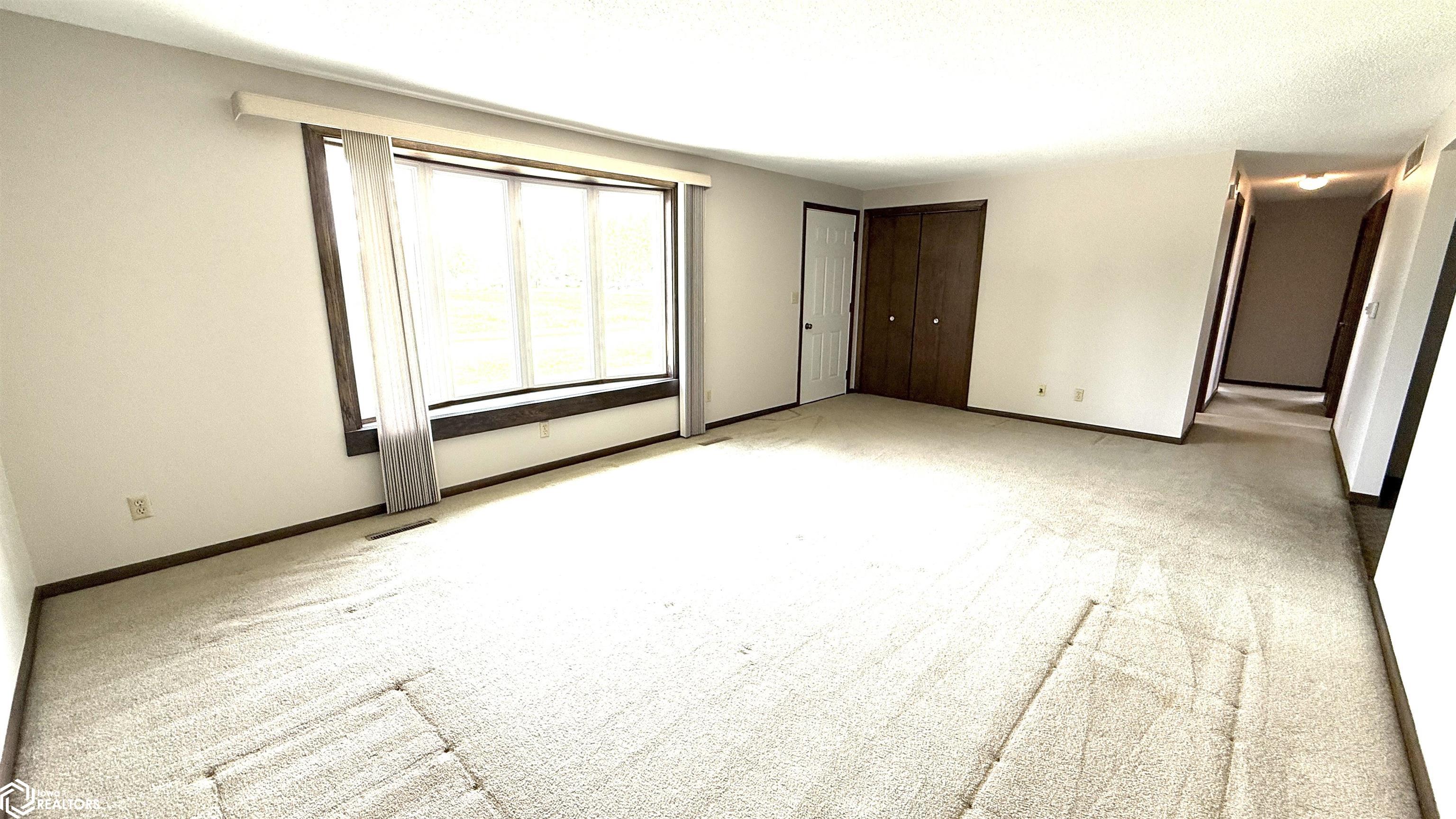 3310 Delaware Avenue