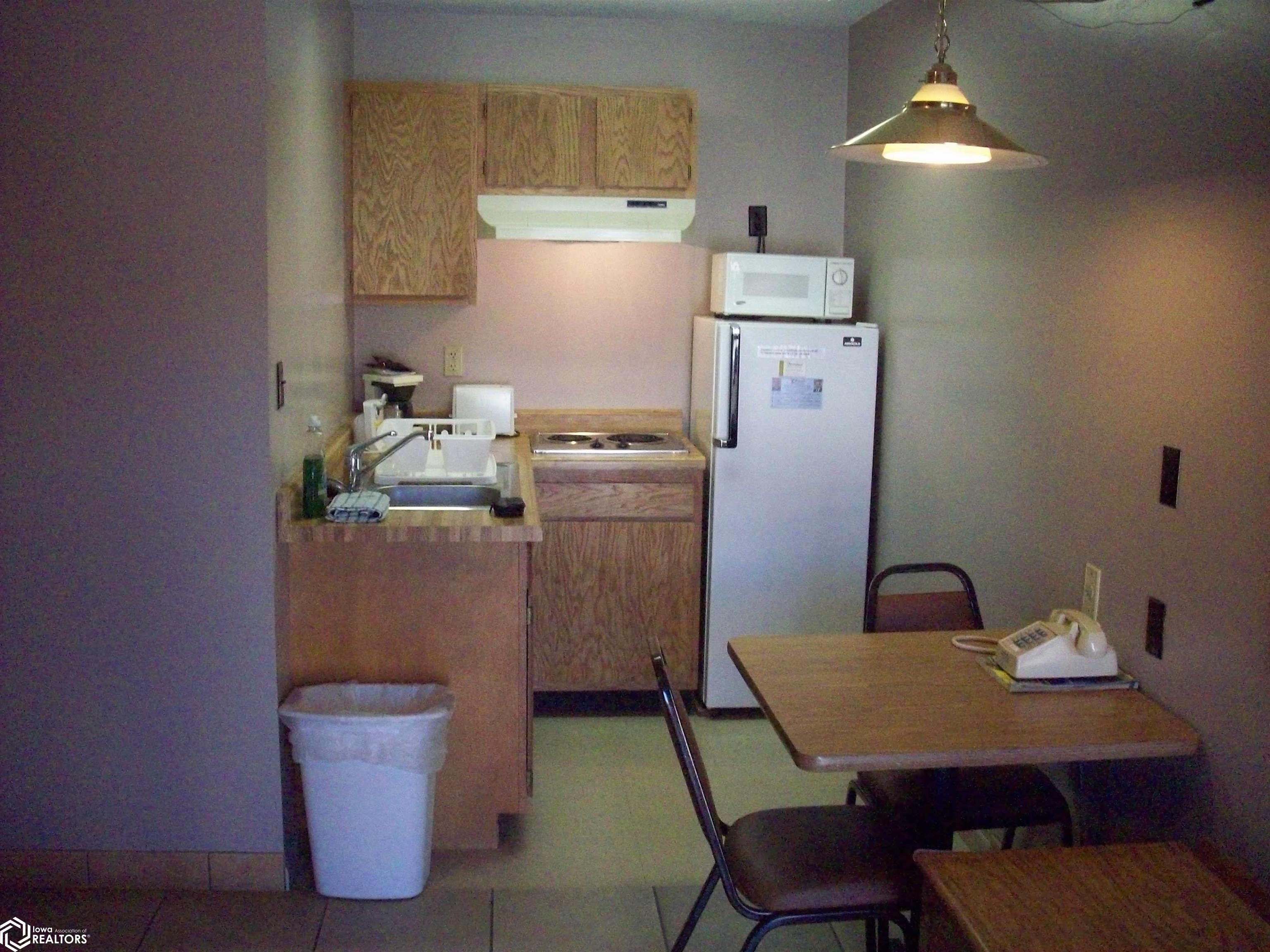 2520 /2518/2528 Mount Pleasant Street