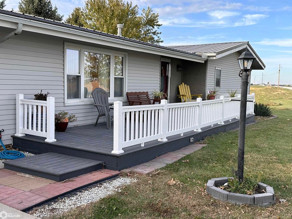 Photo of 1083 Benton Avenue, Wayland, IA 52654 (MLS # 6333145)