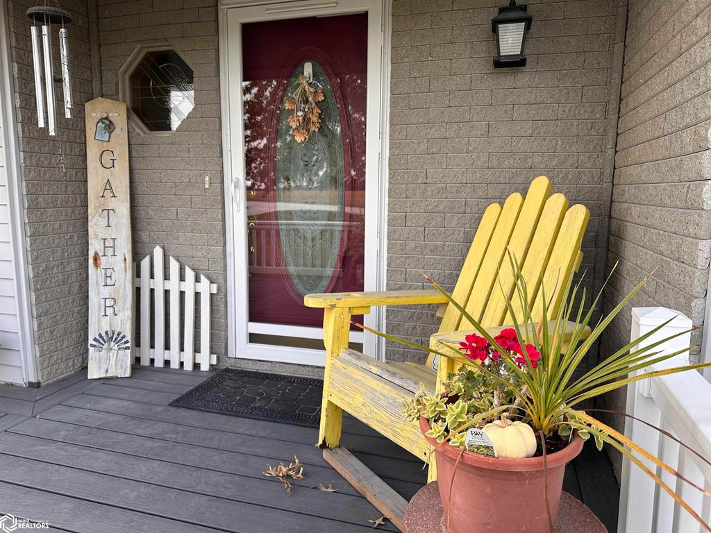 Photo of 1083 Benton Avenue, Wayland, IA 52654 (MLS # 6333145)