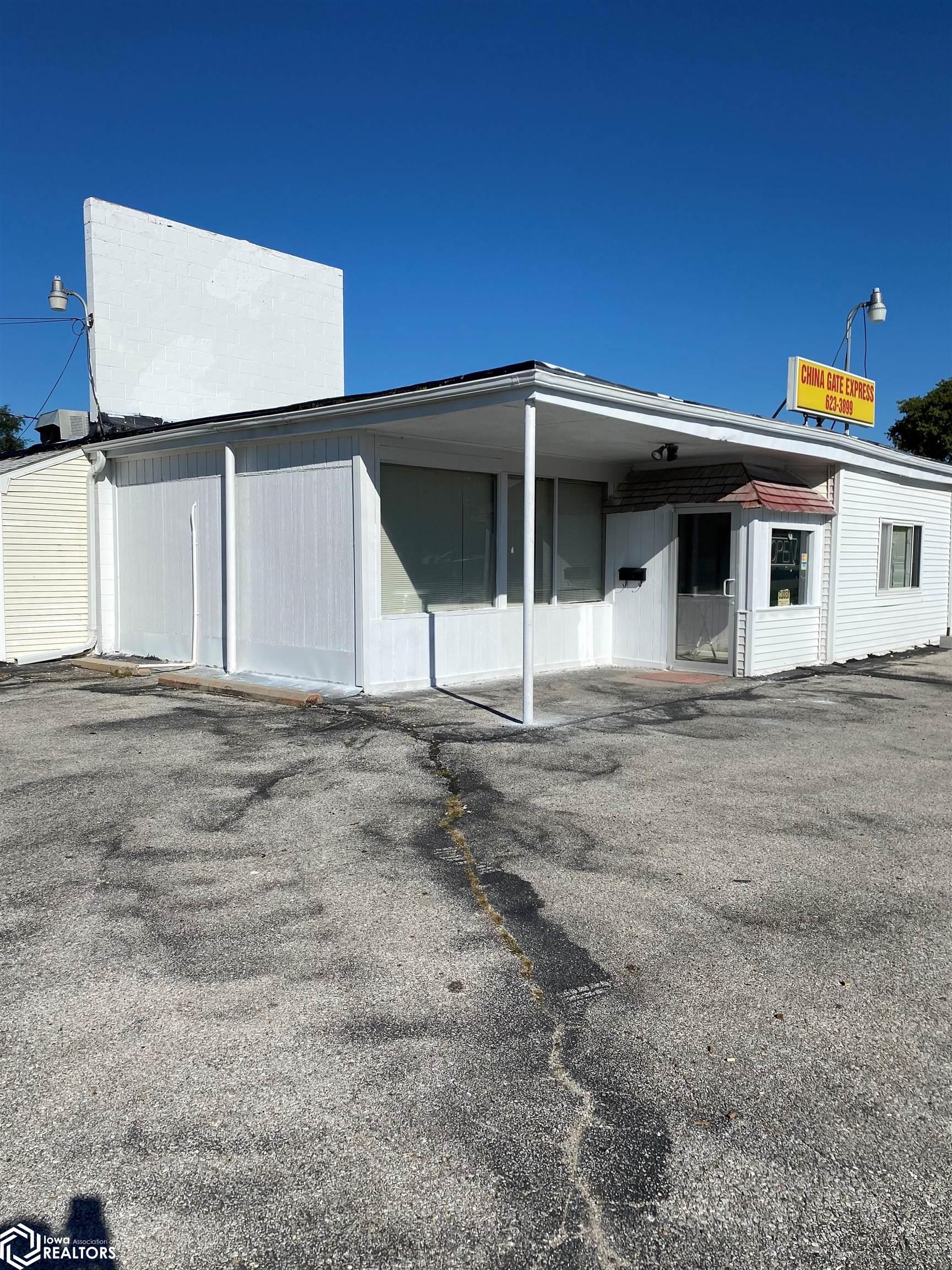 1011 N Broadway St N, Red Oak, IA 51566