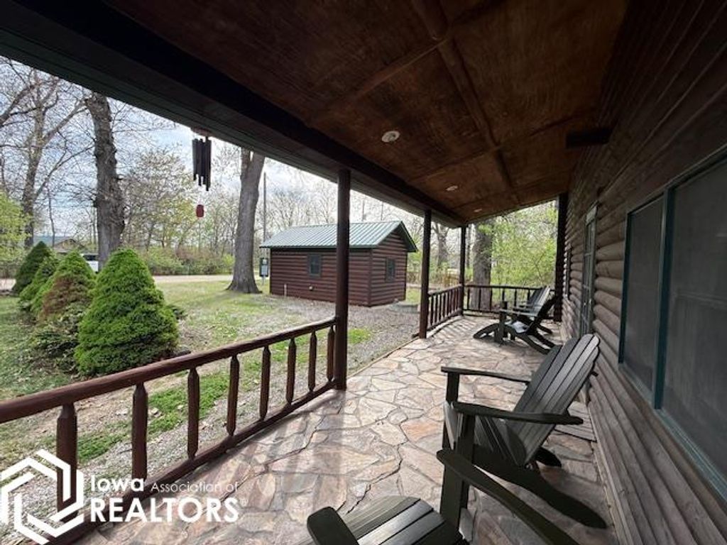 Photo of 4320 Shady Lane Drive, Brooklyn, IA 52211 (MLS # 6337641)