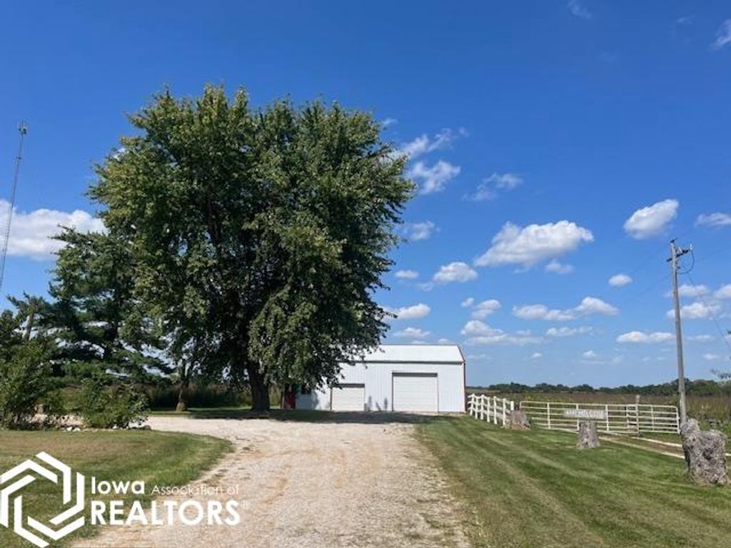 Photo of 1847 Salem Road, Salem, IA 52649 (MLS # 6331450)