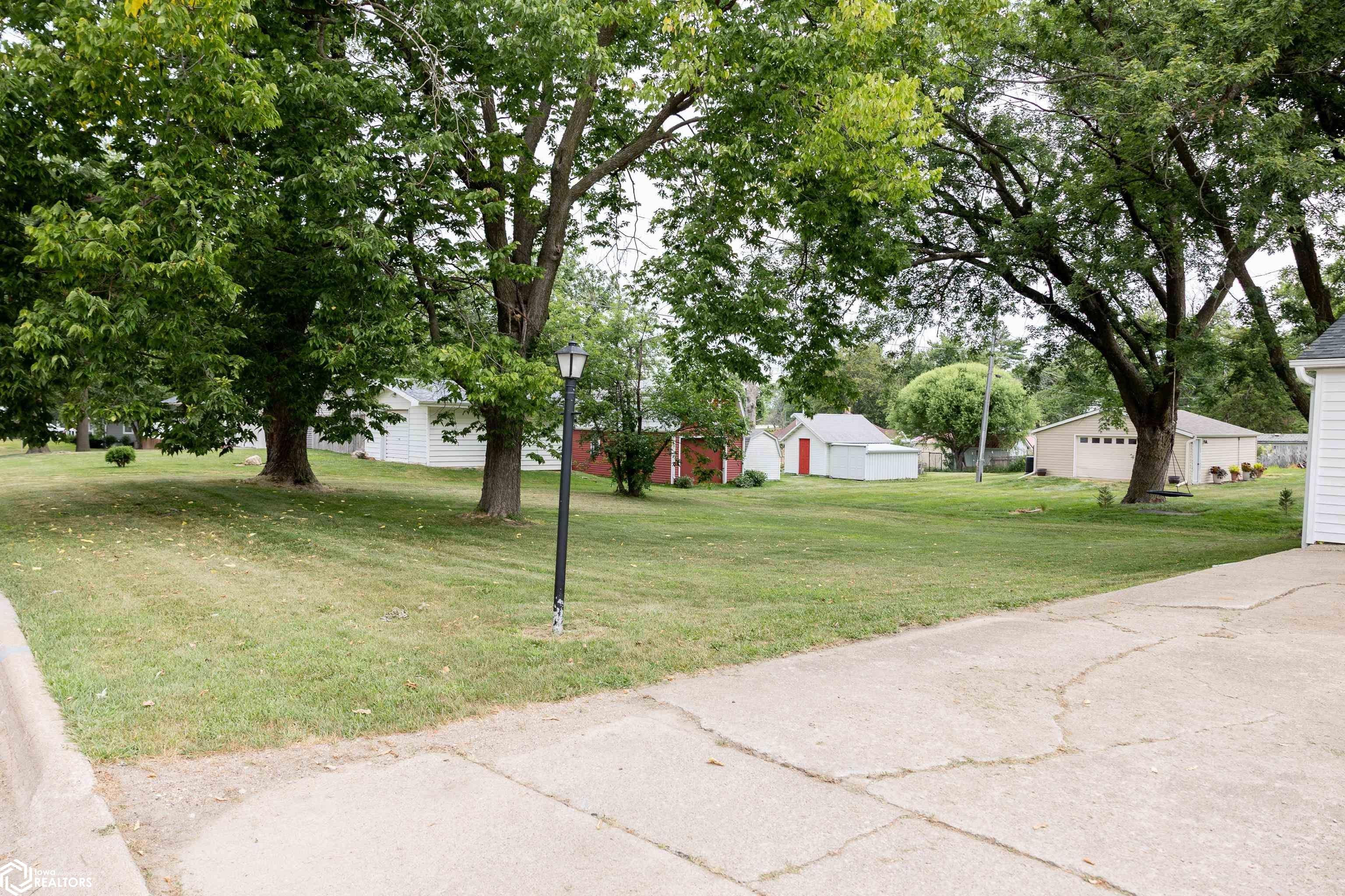 1001 N 8Th Street