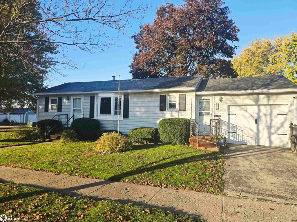 Photo of 1280 State Street, Garner, IA 50438 (MLS # 6333380)