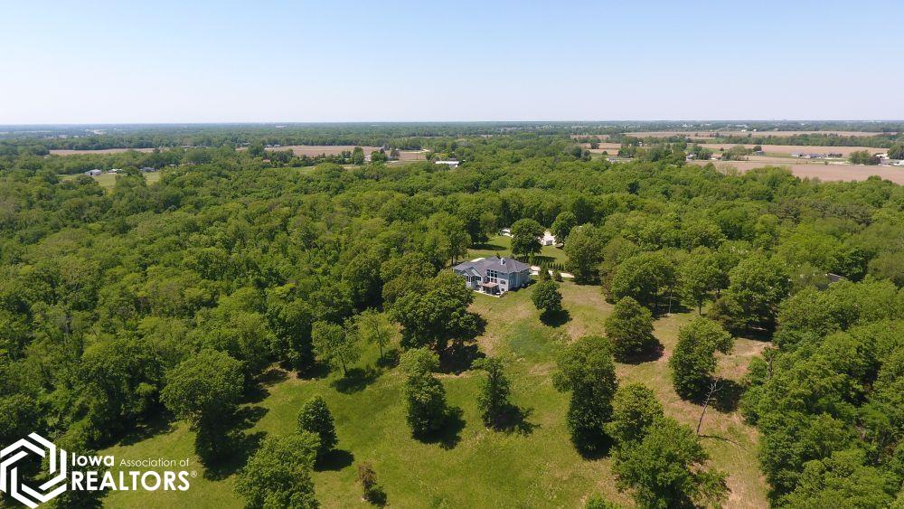 Burlington, Iowa, 52601, United States, 5 Bedrooms Bedrooms, ,5 BathroomsBathrooms,Residential,Active,2052140