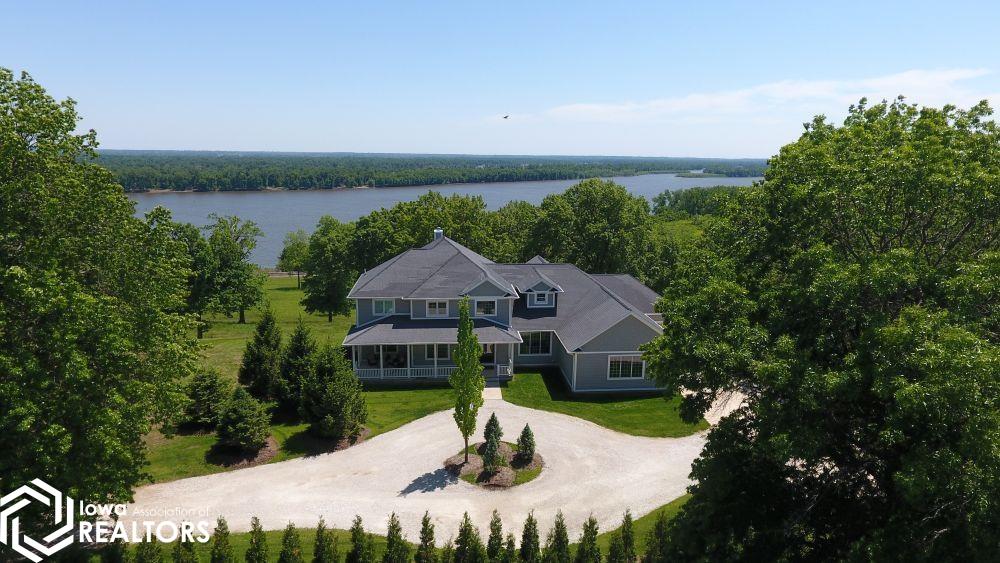 Burlington, Iowa, 52601, United States, 5 Bedrooms Bedrooms, ,5 BathroomsBathrooms,Residential,Active,2052140
