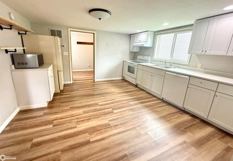 Tiny photo for 412 N Locust Street, Winfield, IA 52659 (MLS # 6343028)
