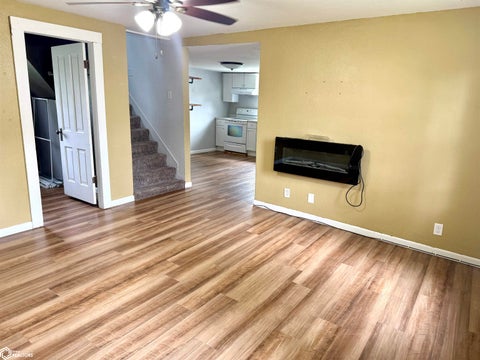 Tiny photo for 412 N Locust Street, Winfield, IA 52659 (MLS # 6343028)