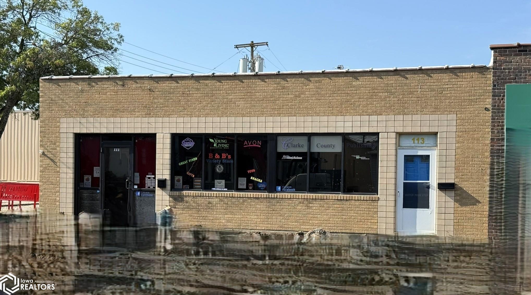 111 E Washington Street