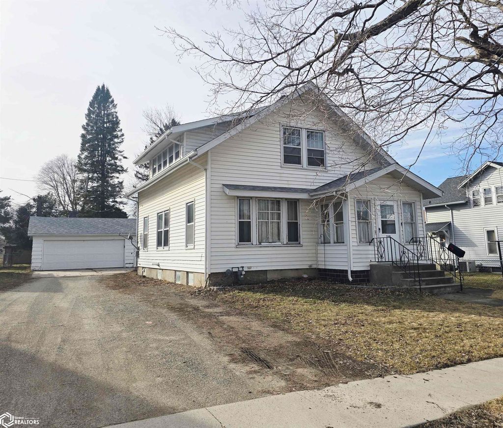 Photo of 740 Grove Avenue, Garner, IA 50438 (MLS # 6336284)