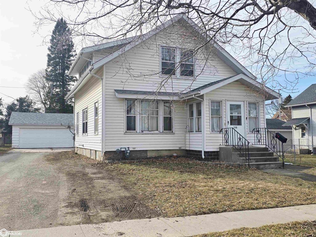 Photo of 740 Grove Avenue, Garner, IA 50438 (MLS # 6336284)