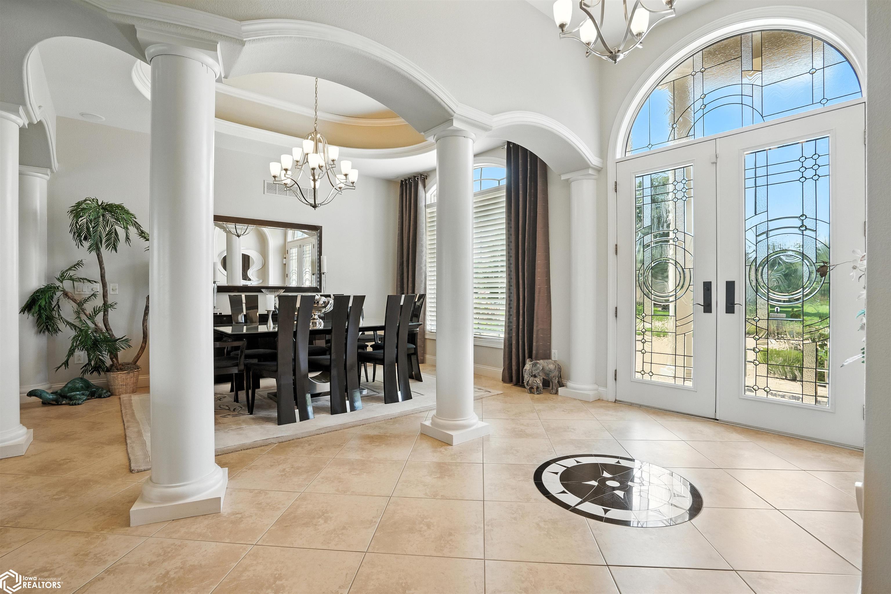 5632 Clubhouse Drive