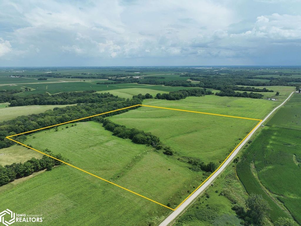 Photo of Iowa Ave., Mount Pleasant, IA 52641 (MLS # 6331607)