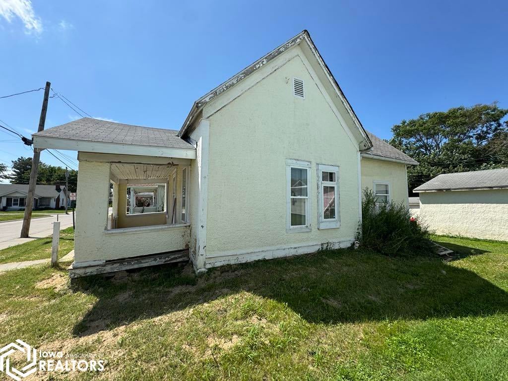 403 W Van Buren Street