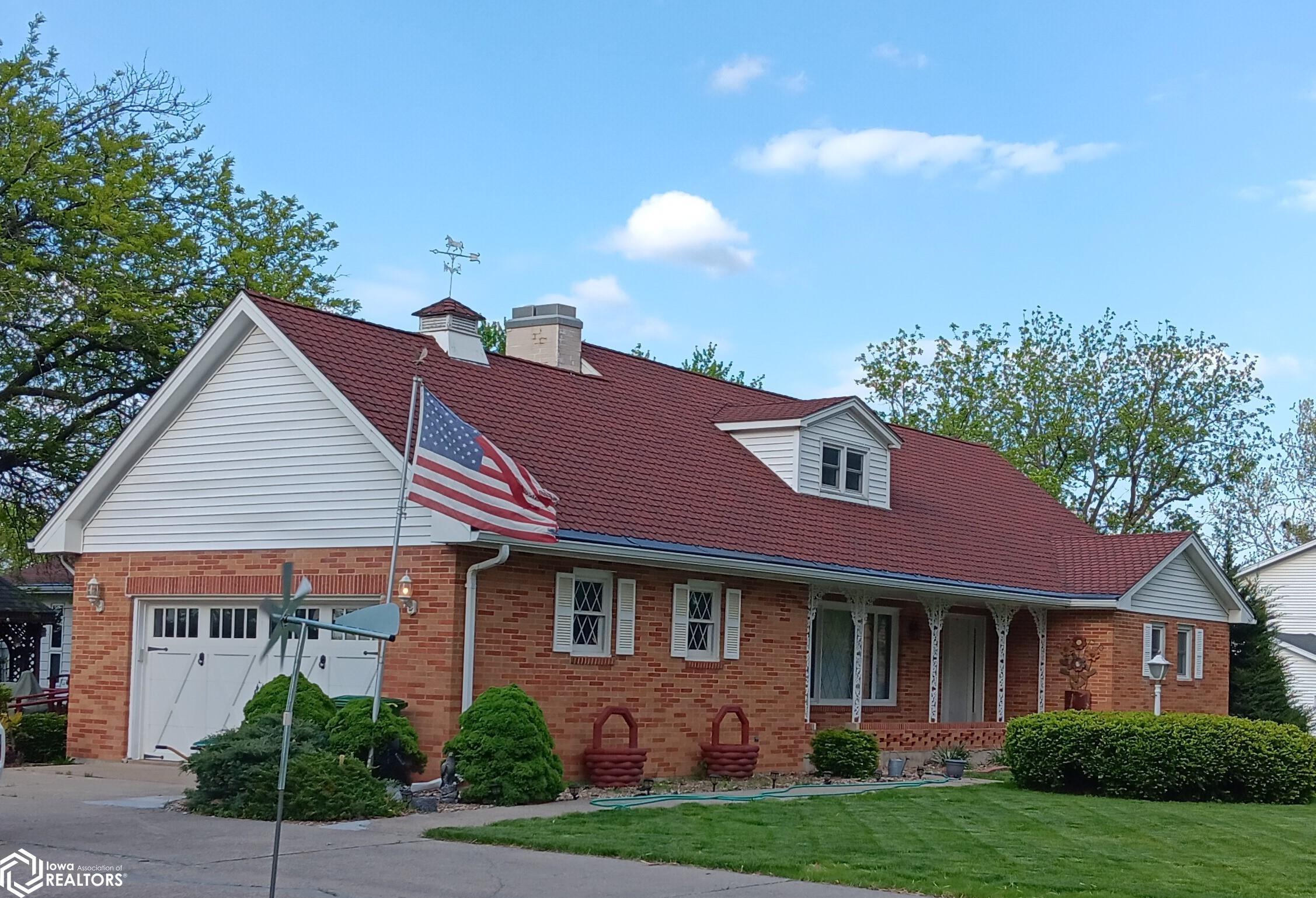 605 E Arkansas Avenue
