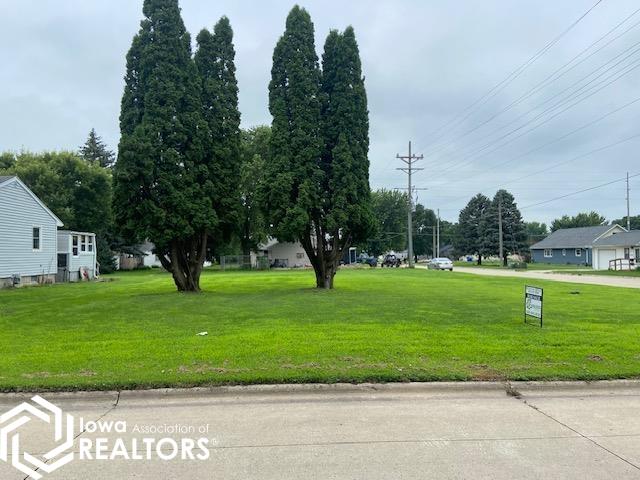 Photo 1 of 2 — 185 6Th Street SW, Britt, IA 50423