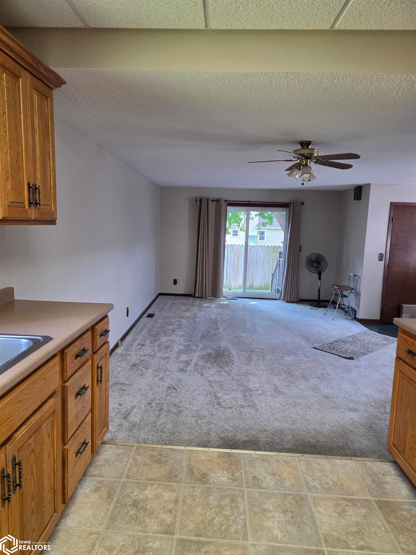 505 S Wooster Street - Photo 4
