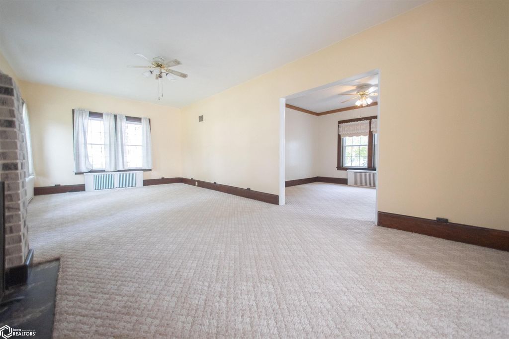 Photo of 1210 Argyle Street, Hamburg, IA 51640 (MLS # 6333451)