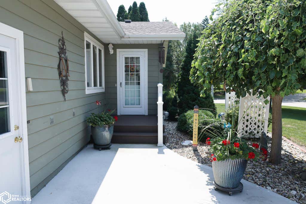 Photo of 2108 Rodlyn Road, Webster City, IA 50595 (MLS # 6341502)
