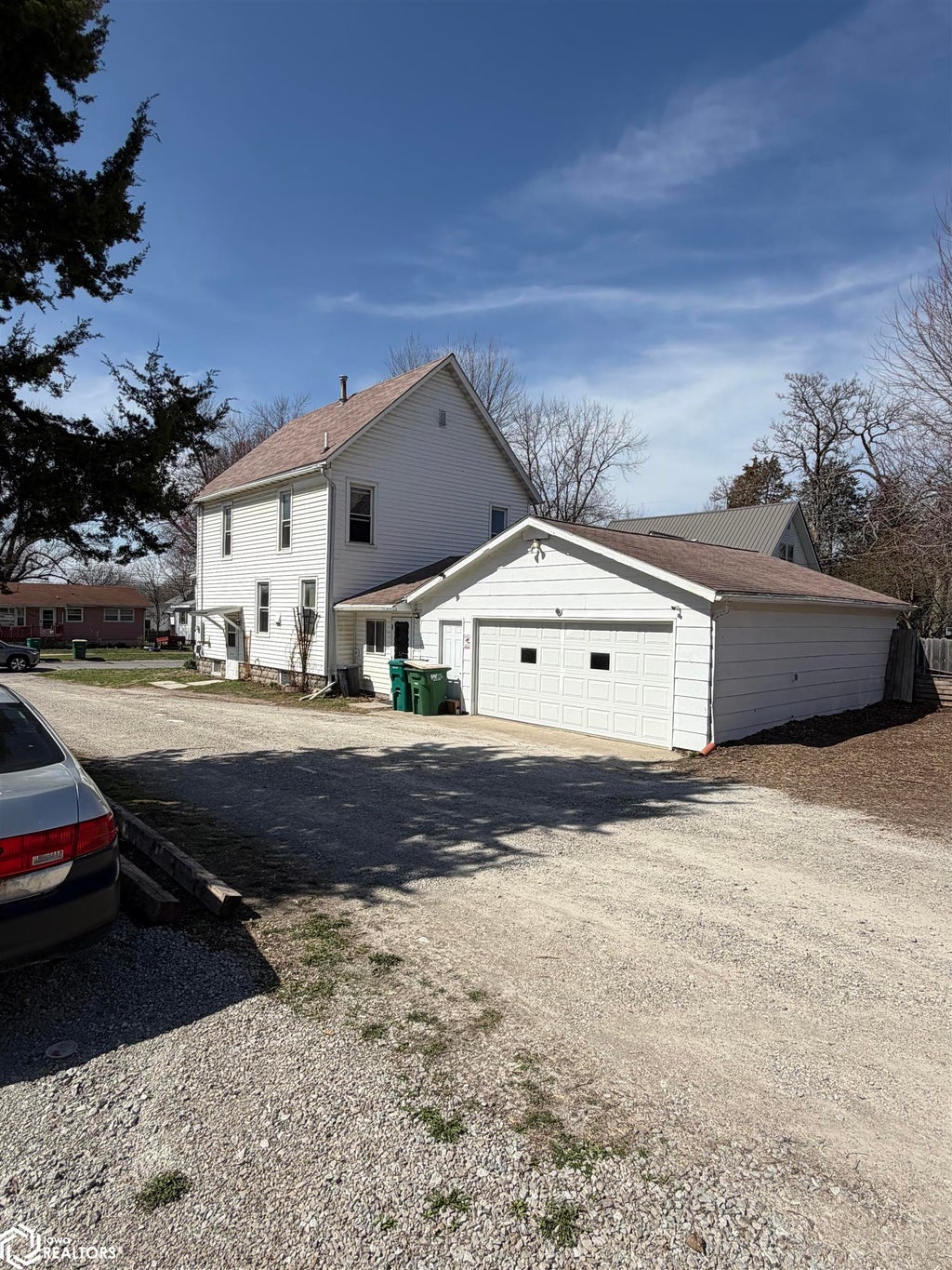 Photo of 403 S 6th St, Fairfield, IA 52556 (MLS # 6339321)
