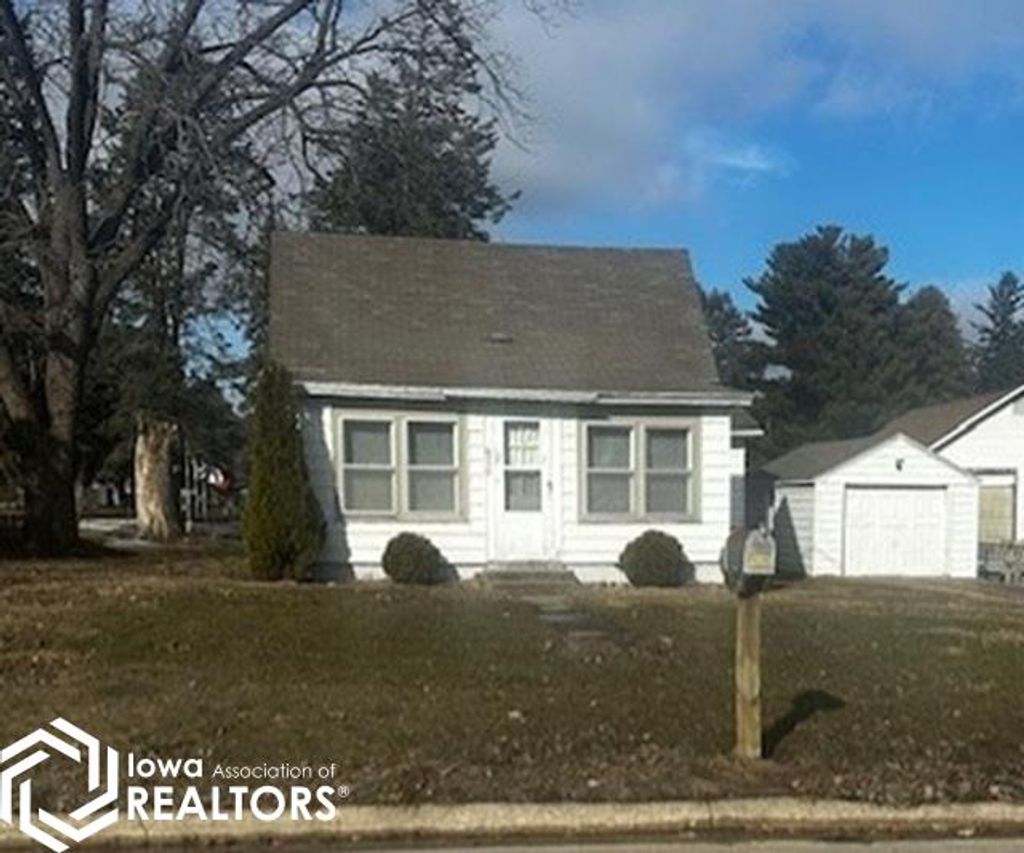Photo of 636 1st Street NE, Britt, IA 50423 (MLS # 6335452)