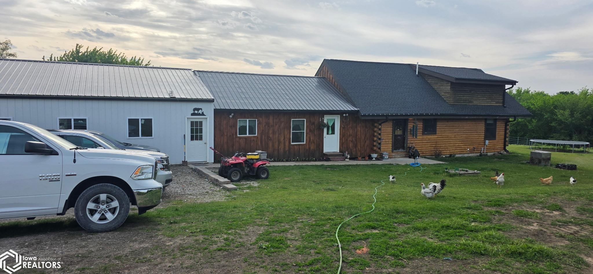 3198 Hwy 169 US