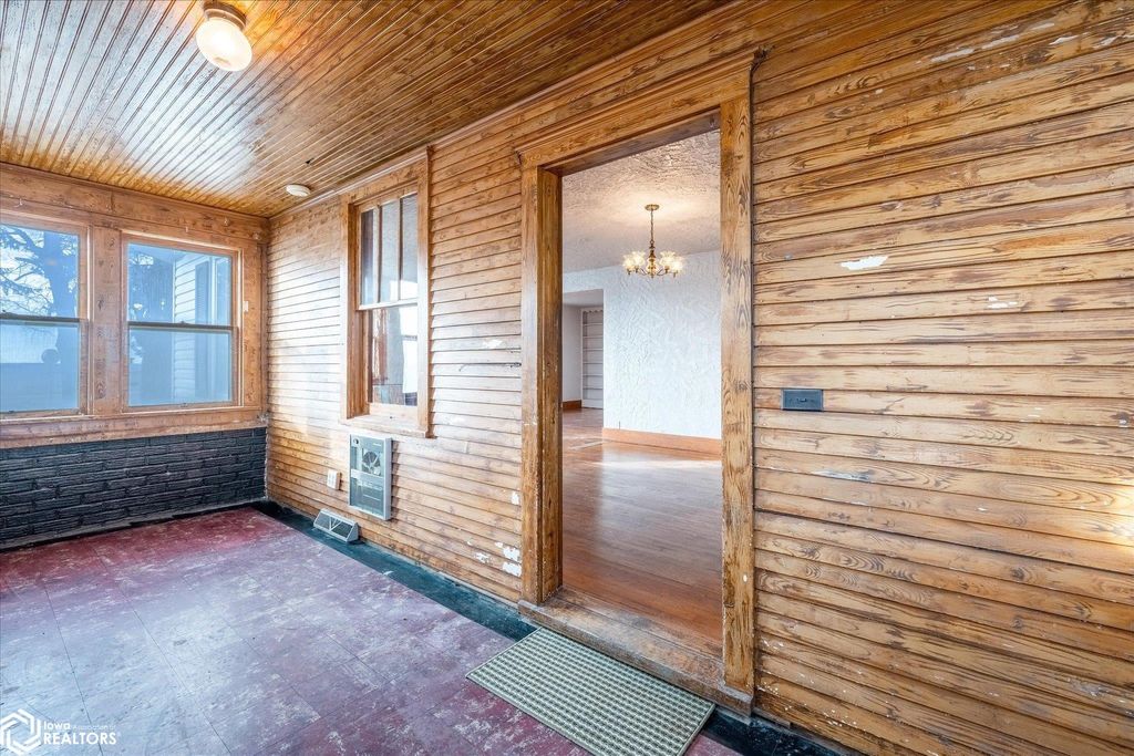 Photo of 23354 Panama Avenue, Underwood, IA 51576 (MLS # 6335018)