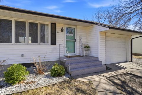 Photo of 401 E Becky Lane, Mount Pleasant, IA 52641 (MLS # 6336220)