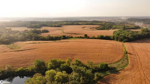 07 20th Place Melcher-Dallas IA 50139