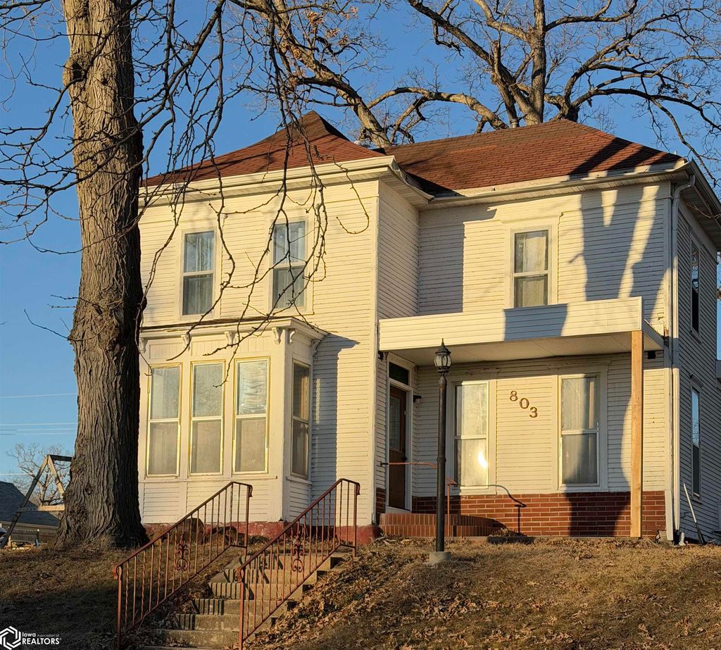 Photo of 803 W Walnut Street, Eldon, IA 52554 (MLS # 6335483)