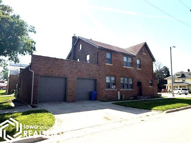 Photo 1 of 18 — 220 W State Street, Algona, IA 50511