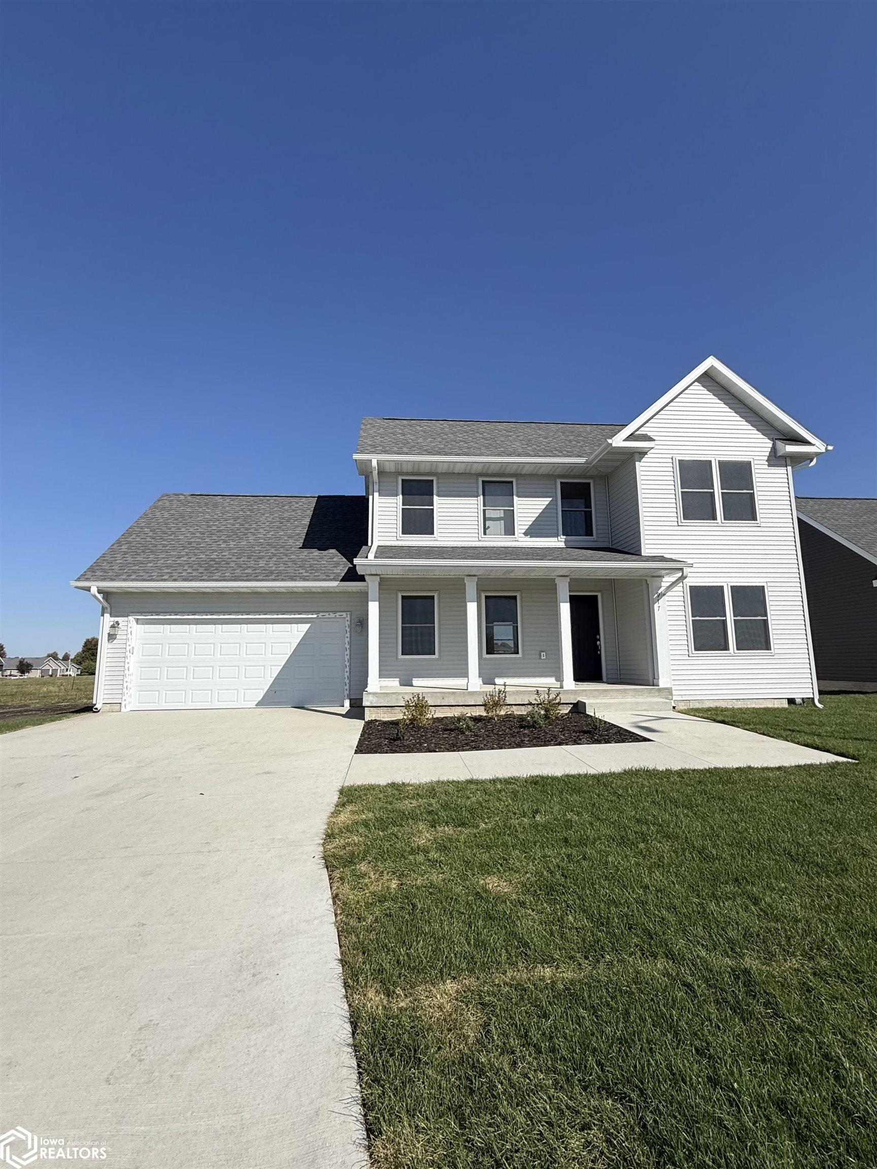 Photo 1 of 23 — 917 Lewis Dr, Webster City, IA 50595