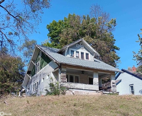 719 ALBANY ST, OTTUMWA, IA 52501 - Image 76dbf0beb7758e66a2b6df6d01ac2bb6/144368027