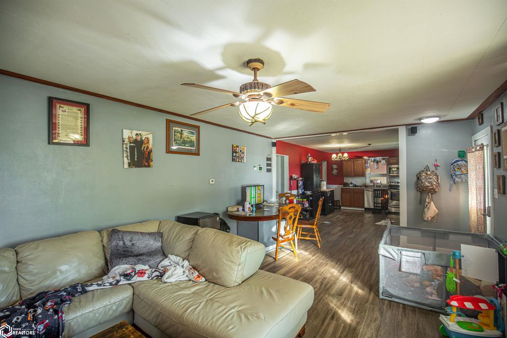 Photo of 305 2Nd Avenue SE, West Bend, IA 50597 (MLS # 6333469)