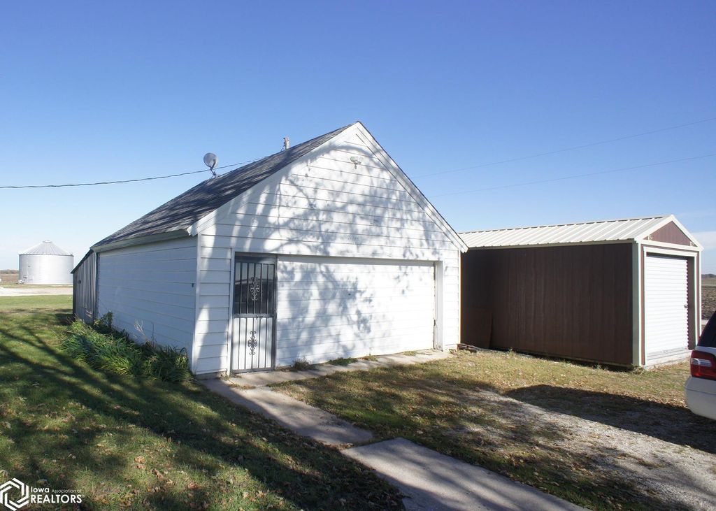 Photo of 1281 170Th Street, Woolstock, IA 50599 (MLS # 6333367)
