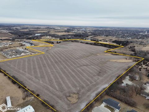 1208 W Clay St. Osceola IA 50213