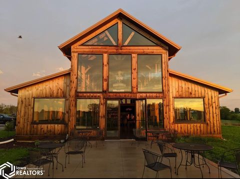 1949 Pleasant Plain Road Fairfield IA 52556