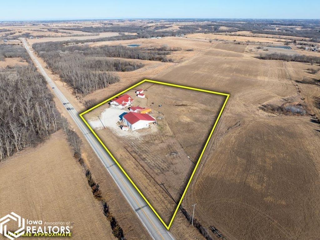 Photo of 2980 Clark Tower Rd. Rd, Winterset, IA 50273 (MLS # 6335545)