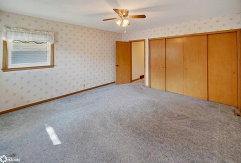 Tiny photo for 717 5Th Avenue, Ackley, IA 50601 (MLS # 6341918)